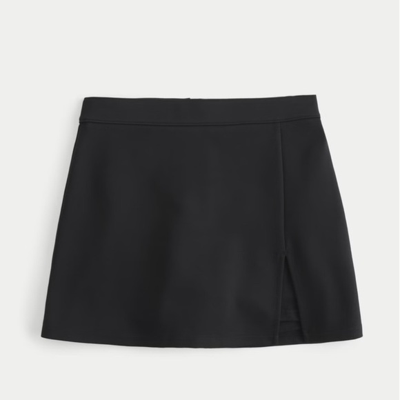 🆕 Hollister Ultra High Rise Skort - Picture 1 of 5